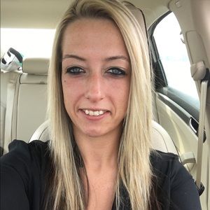 Meet your Posher, Tabitha